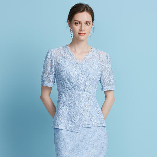 EITIE爱特爱法式优雅透感镂空收腰蕾丝短袖小上衣2025年夏季新款B2513610 商品图2