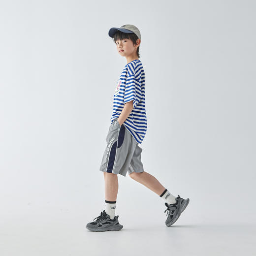 【代发】男童出芽拼接五分裤 蓝汽水夏季休闲短裤轻量化宽松运动灰色 商品图3