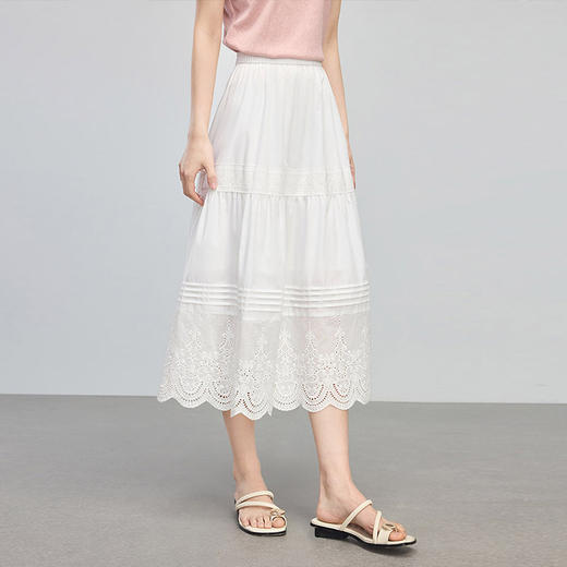 熙世界法式花边刺绣白色半身裙女夏季2025新款高腰A字半裙中长裙 商品图4