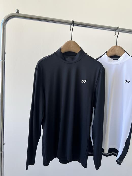 25新款，兔耳朵原单打底，半高领设计，胸前LOGO印花，拼接设计，袖子LOGO印花，百搭款！数量不多！ 商品图0