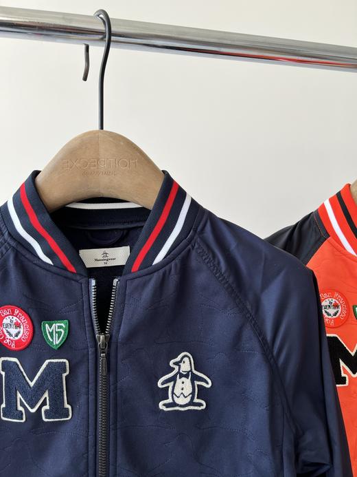 25新款，小企鹅🐧棒球服外套，精致的小短款，胸前贴布绣设计，减龄而又不失品味，基础的棒球服款，超级百搭！撞色设计，使春天更有活力💖！ 商品图4