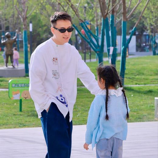 【夏日潮搭丨QUIRKYCATS怪癖猫太阳镜合集】高效阻隔紫外线，防UV400，镜框简单低调，贴合鼻梁，防滑不易脱落，经典百搭时尚感十足，各种脸型都适合，多款多色可选 商品图1