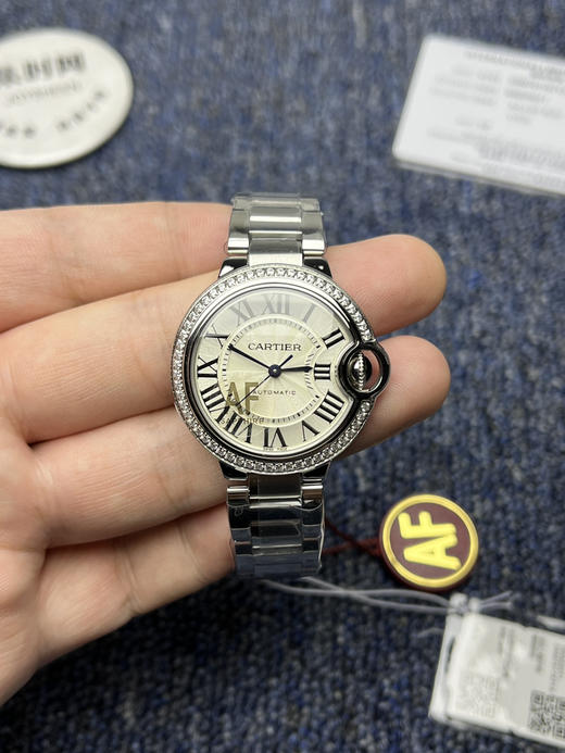 AF卡地亚蓝气球系列 中号33mm 钻圈款 女士腕表 商品图1