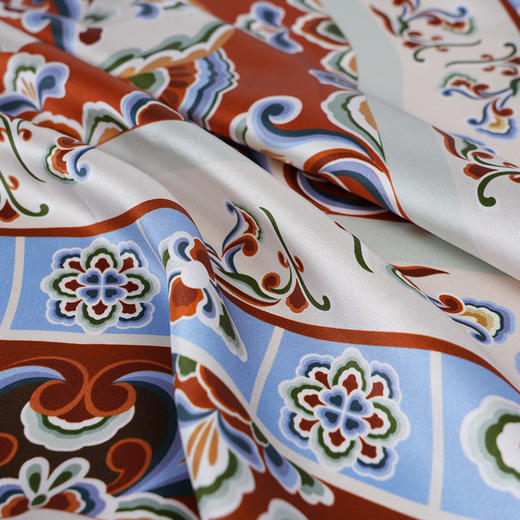 敦煌研究院 【双面印花方巾】 丝巾女围巾披肩高级感时尚百搭生日礼物 商品图1