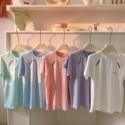 【夏季特卖，买一送一】【运动速干，舒适透爽】儿童夏季百搭速干圆领冰感网眼T恤中大童透气吸汗短袖运动洋气100% 商品图1