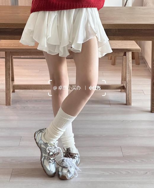 点此购买 Miumiu x New Balance联名款女士运动鞋 98 315582 商品图5