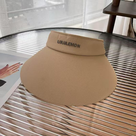 原单正品 lululemon 可拆卸运动防晒帽小姐姐户外活动必备单品～
颜色：黑色灰色米白卡其 商品图11