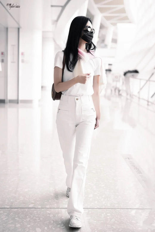 Celine赛琳25早春拉链口袋牛仔裤（TM） 商品图2