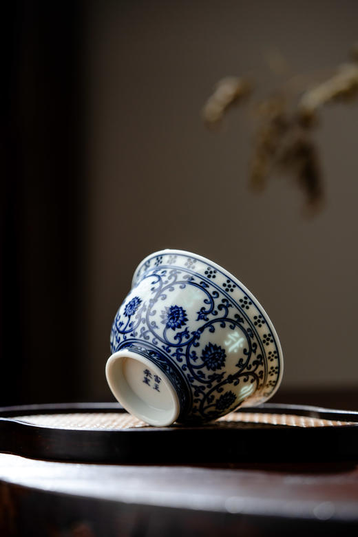 富玉窑【八字真言】景德镇陶瓷主人杯单杯青花玲珑柴窑茶杯压手杯 商品图1