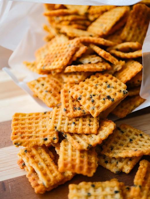 【秒杀】桑坡手工锅巴500g/袋*2（原味锅巴1袋+香辣锅巴1袋） 商品图3