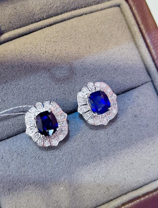 1.99ct刻面蓝宝石耳钉 商品图2