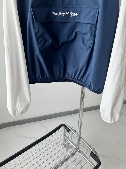 25新款，MB家原单高尔夫外套，联名款，超级精致的小短款，客供面料，有弹力，舒服透气，日常打球穿特别适合，胸前撞色L OGO，拼色设计，年轻时尚，数量不多！下单速度哦！ 商品图2