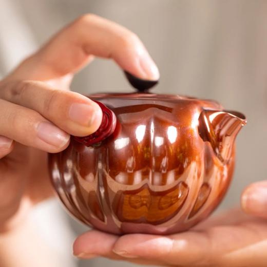 朱炳仁·铜-有金喜快客壶/有瓜聚财壶套组， 国大师监制，一壶饮尽江南春 商品图5