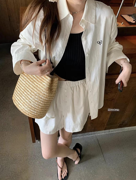 【GZ】无忧购老钱风亚麻刺绣图案宽松百搭衬衫+显瘦背心+松紧腰慵懒休闲短裤套装 7888-5#(截单后7天发货) 商品图2