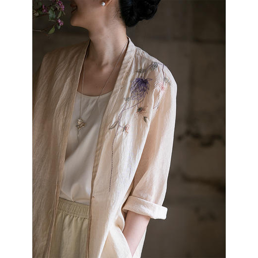 牧衣游原创 丝棉手工刺绣炒色短外套复古文艺百搭防晒小开衫 燕雀 商品图1