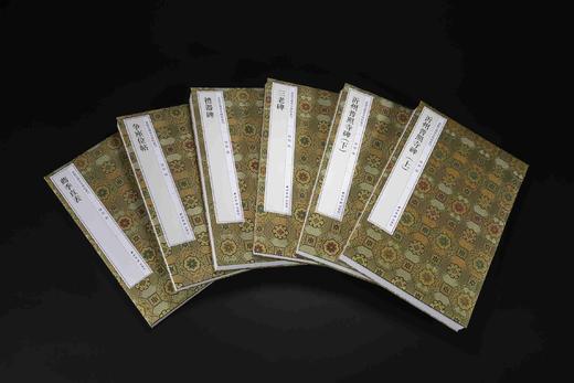 “嘉树堂藏善本碑帖丛刊”五种：《争座位帖》《荐季直表》《礼器碑》《三老碑》《沂州普照寺碑（全两册）》，8开，经折装，陈郁编，西泠印社出版社2025年一版一印 商品图2