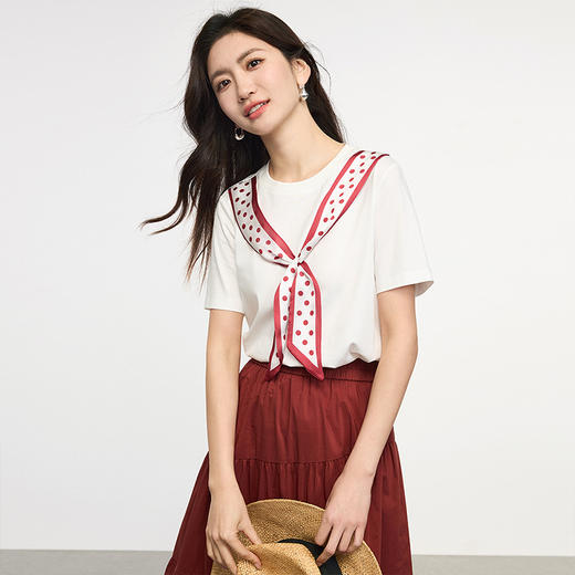 【周四狂欢价】熙世界法式丝巾领结印花短袖t恤女设计感2025夏新款正肩体恤上衣 商品图1