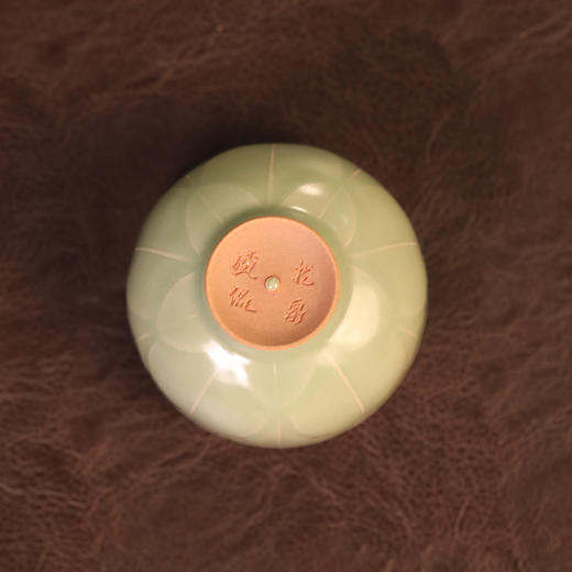 杨盛侃莲韵品茗杯豆青釉 商品图2