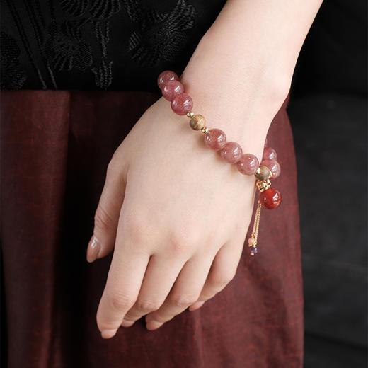 MELI&MOLI |草莓晶迷你圆球香薰瓶红玛瑙大黑沉香珠手串—五行之火 商品图0