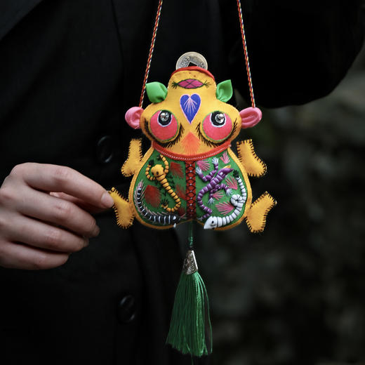 西秦刺绣五毒香包挂件 非遗手工制作 端午挂件居家装饰 商品图4
