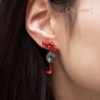 「彼岸花」18K白乌鸡耳饰 商品缩略图0