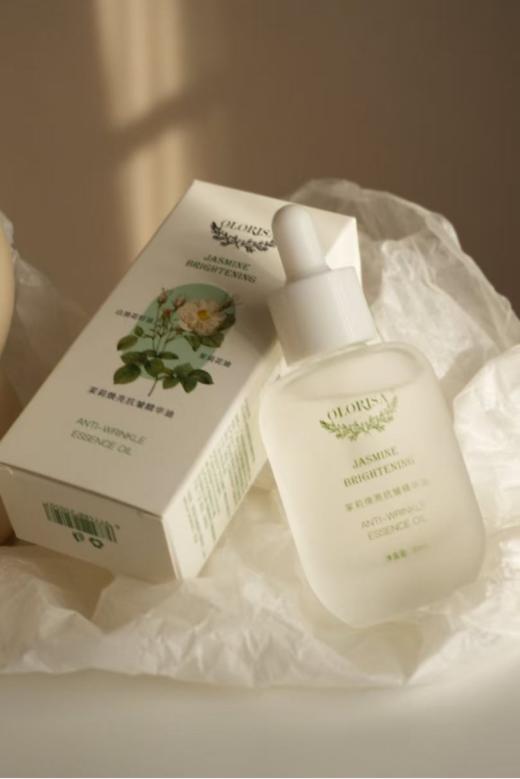 💥【OLORISA茉莉焕亮抗皱精华油】品牌新品❗又到4月茉莉上市的季节啦，👉你们的夏日白月光来了，🔥油皮见了得是一见钟情的精华 🏆属于夏日的以油养肤黑科技 商品图1