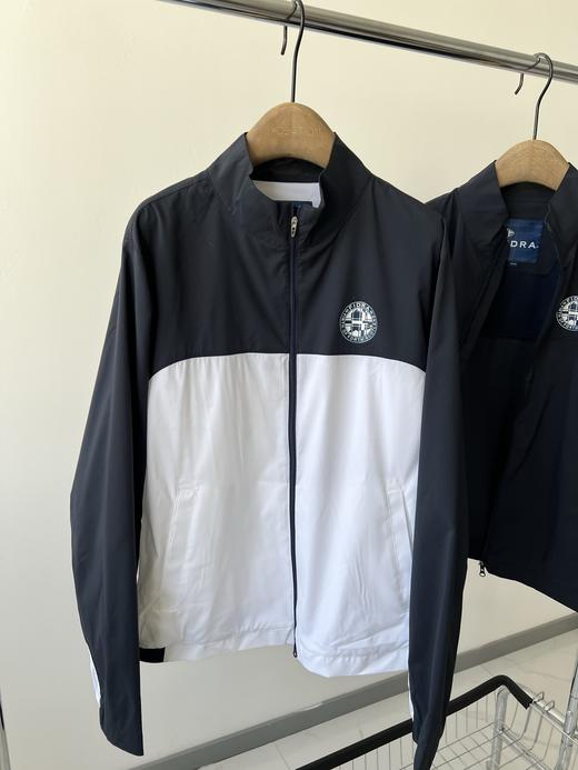 25新款，日单高尔夫男款外套，日本的面料舒适度很高，透气微弹，简单的立领设计，百搭，日常或者运动穿都是不错的选择，数量少！下单速度 商品图0