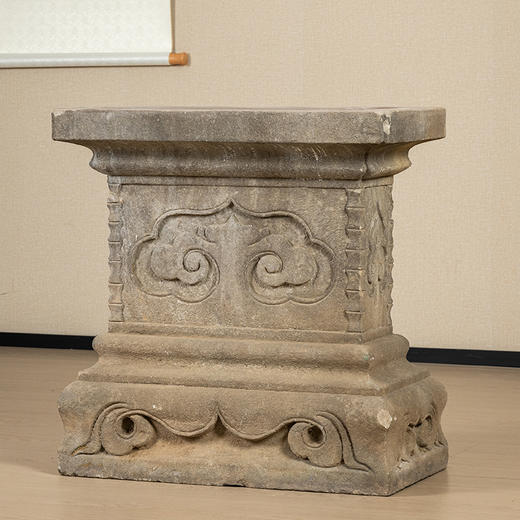 明 石雕如意云纹须弥座 商品图0