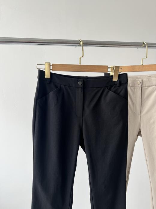 韩国订单，代购1400+ VOIvik高尔夫春款微喇商务休闲款，四面弹质地，里层华夫格略带绒感，透气性好，后腰皮筋包容性好，非常舒适，做工精致。 商品图2