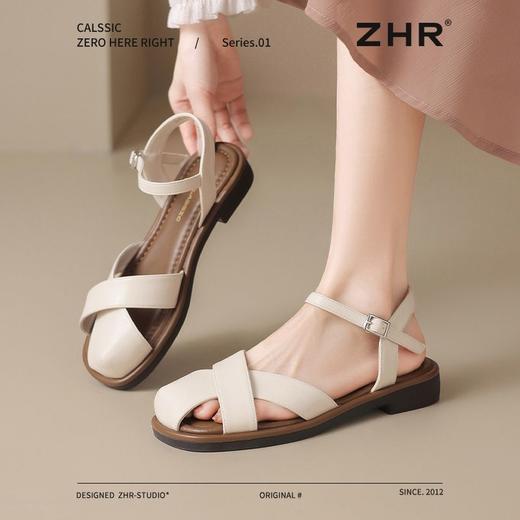 ZHR则则法式罗马风猪笼凉鞋女2025夏新款舒适透气平底半包头凉鞋 商品图6