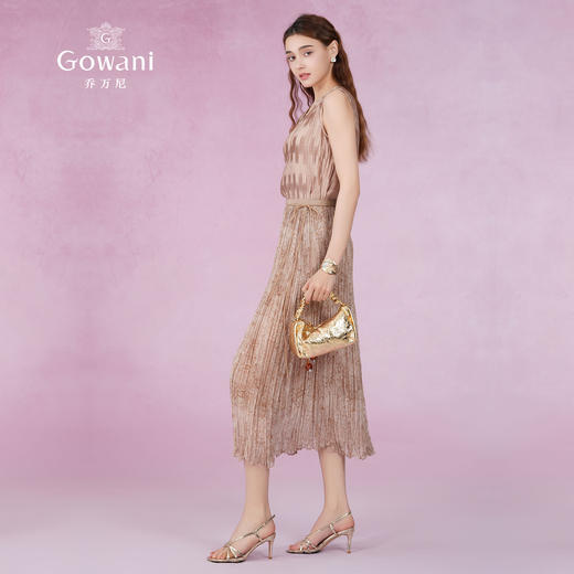 乔万尼夏季新品小香风设计V领背心EM2H726 商品图2