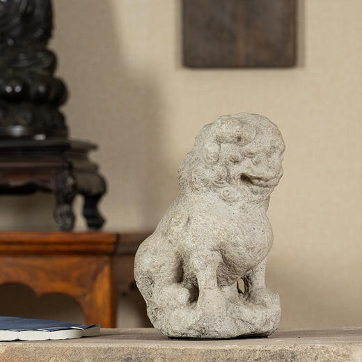清 石雕狮子案头摆件 商品图1
