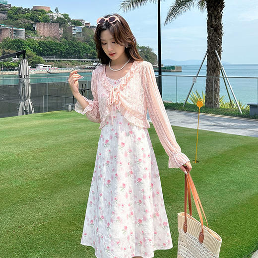 奢姿大码女装2025夏季减龄碎花荷叶边V领两件套胖妹妹时尚套装9952969686 商品图0