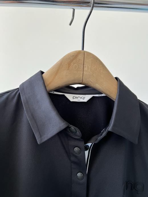 PinG原单打底衫，韩国🇰🇷客供面料，有弹力，质感棒棒的，胸前立体印花，辅料齐全，扣子有L OGO，袖子拼色设计，简约的基础款，细节品质超赞！ 商品图6