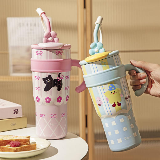 摩登主妇保冷保温杯女士高颜值吸管杯2025新款水杯大容量冰霸杯子 商品图0