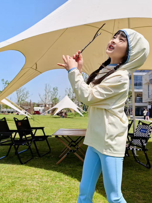 2025夏季儿童原创冰感户外防晒字母连帽速干运动服防晒衣罩衫 商品图0