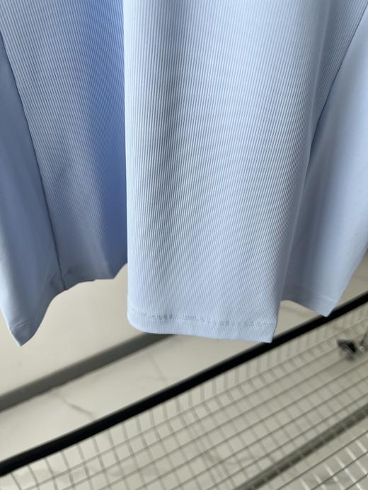 25新款，兔耳朵原单打底衫，原单货，超级好看的一款，牛奶丝罗文拼接，质感超赞，袖子拼接更是亮点，胸前立体LOG O，数量不多！ 商品图5