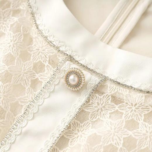 【高货wl】全新升级【铂金会员330/天猫439/差价109】(02203) 洛诗琳2025夏款法式静奢水溶花蕾丝拼双绉雪纺压褶连衣裙 商品图2