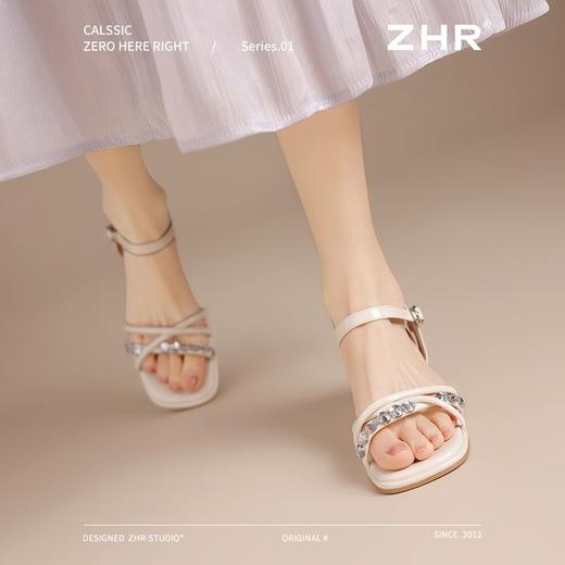 ZHR则则时髦水钻粗跟罗马凉鞋女鞋2025夏季新款优雅复古耐穿凉鞋 商品图6