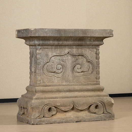 明 石雕如意云纹须弥座 商品图1