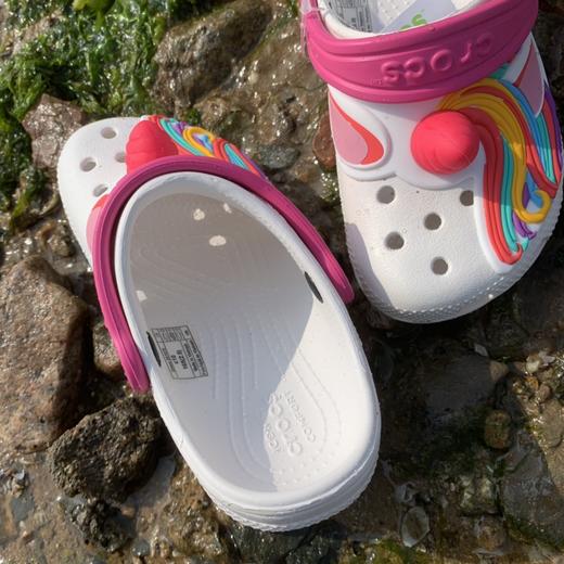 点此购买 卡洛驰卡通洞洞鞋凉鞋儿童沙滩鞋 pp 315906 商品图8