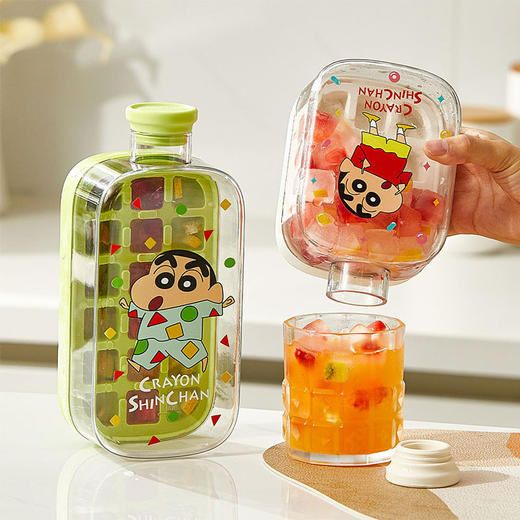 摩登主妇&蜡笔小新 冰格水壶按压制冰盒食品级冰杯冻冰块模具 商品图0