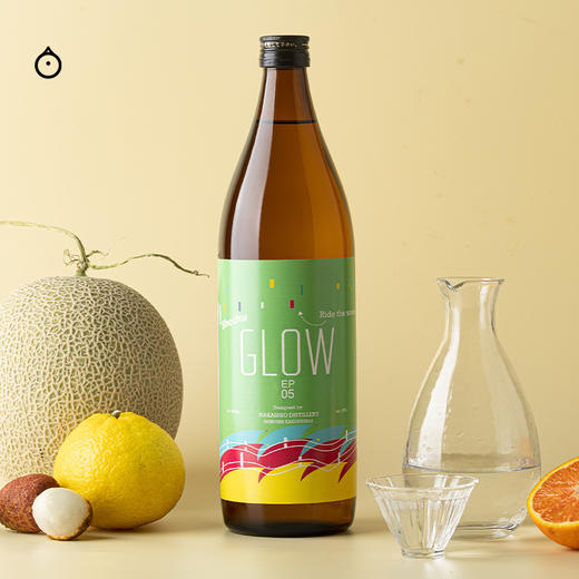 企鹅市集|日本鹿儿岛若潮酒造 GLOW 新派果汁风味芋烧酒900ml 商品图1