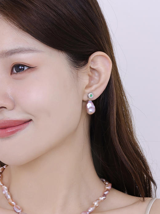 【储值赠礼】18K金炫彩淡水巴洛克挂珠 11-12mm 商品图10