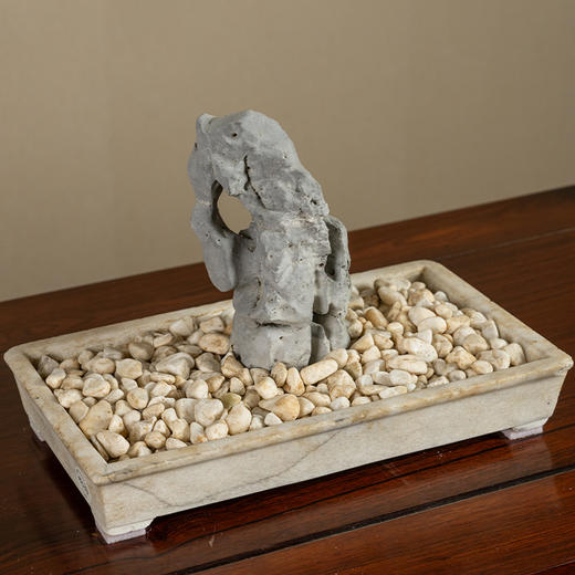 清 太湖石文房赏石配汉白玉赏盆 商品图2