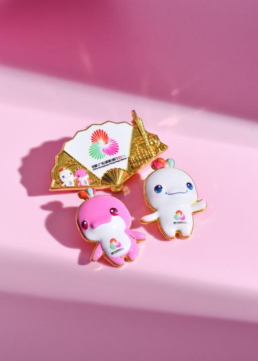 喜洋洋立体浮雕徽章+乐融融立体浮雕徽章+扇形创意会徽徽章 商品图5