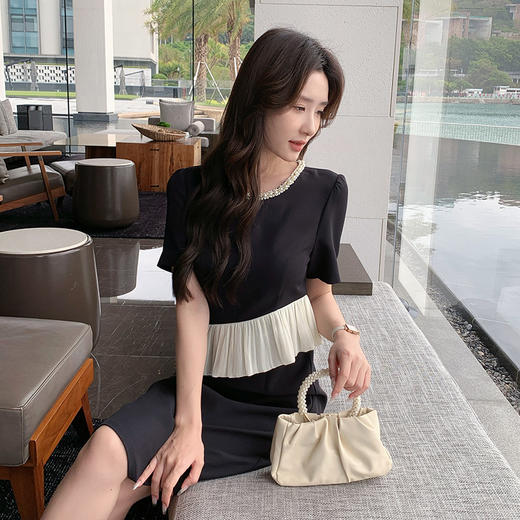 奢姿大码女装2025夏季气质镂空连衣裙胖妹妹荷叶边设计时尚裙子9952893897 商品图2