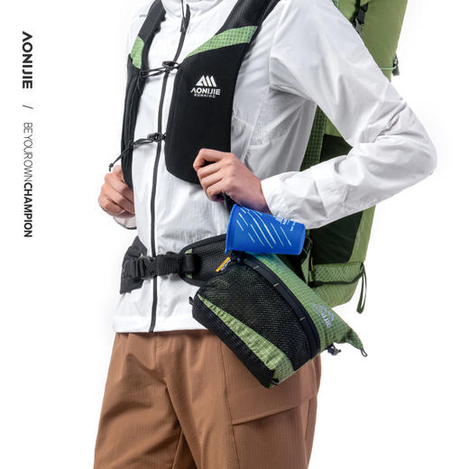 奥尼捷徒步斜挎包时尚百搭款可调节拉绳耐磨防泼水户外徒步挎包配件包FH5203 商品图4