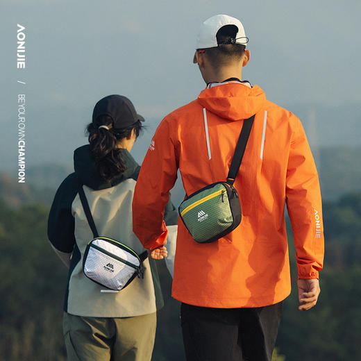 奥尼捷户外徒步挎包轻量透气耐磨防泼水斜挎包短距离徒步挎包休闲包FH2504 商品图0