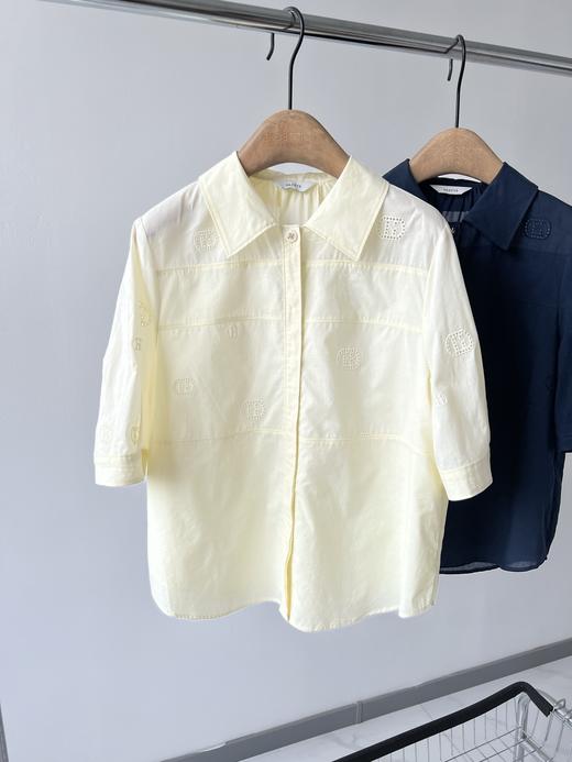 25新款，哈家原单衬衫，韩国🇰🇷客供面料，薄棉的，重工刺绣面料，夏天穿超舒服，里面还贴心的加了雪纺内衬，一点也不透哦，超级好穿，无论是通勤还是日常穿都好看，领口带LOGO的扣子，质感满满，必入款！ 商品图1